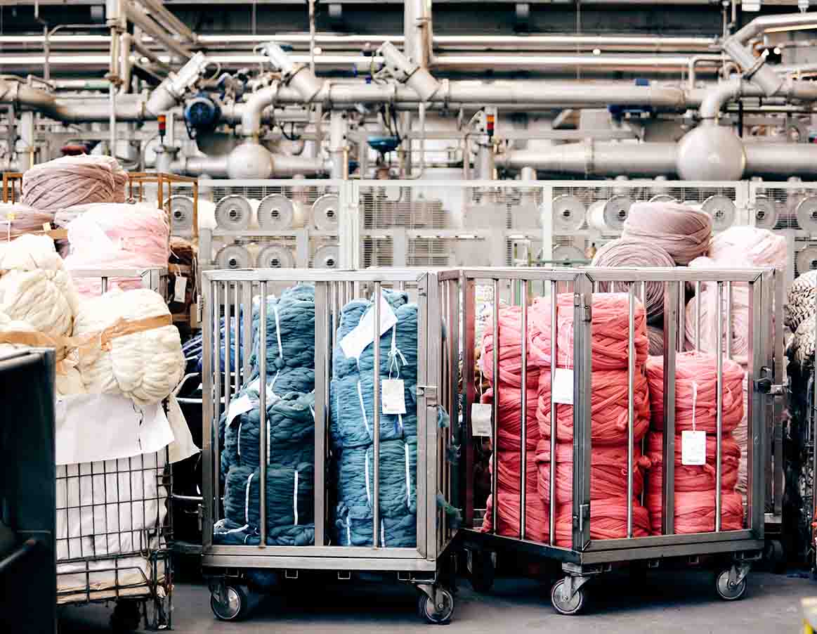 传统工业染色与VieChemol SR的比较