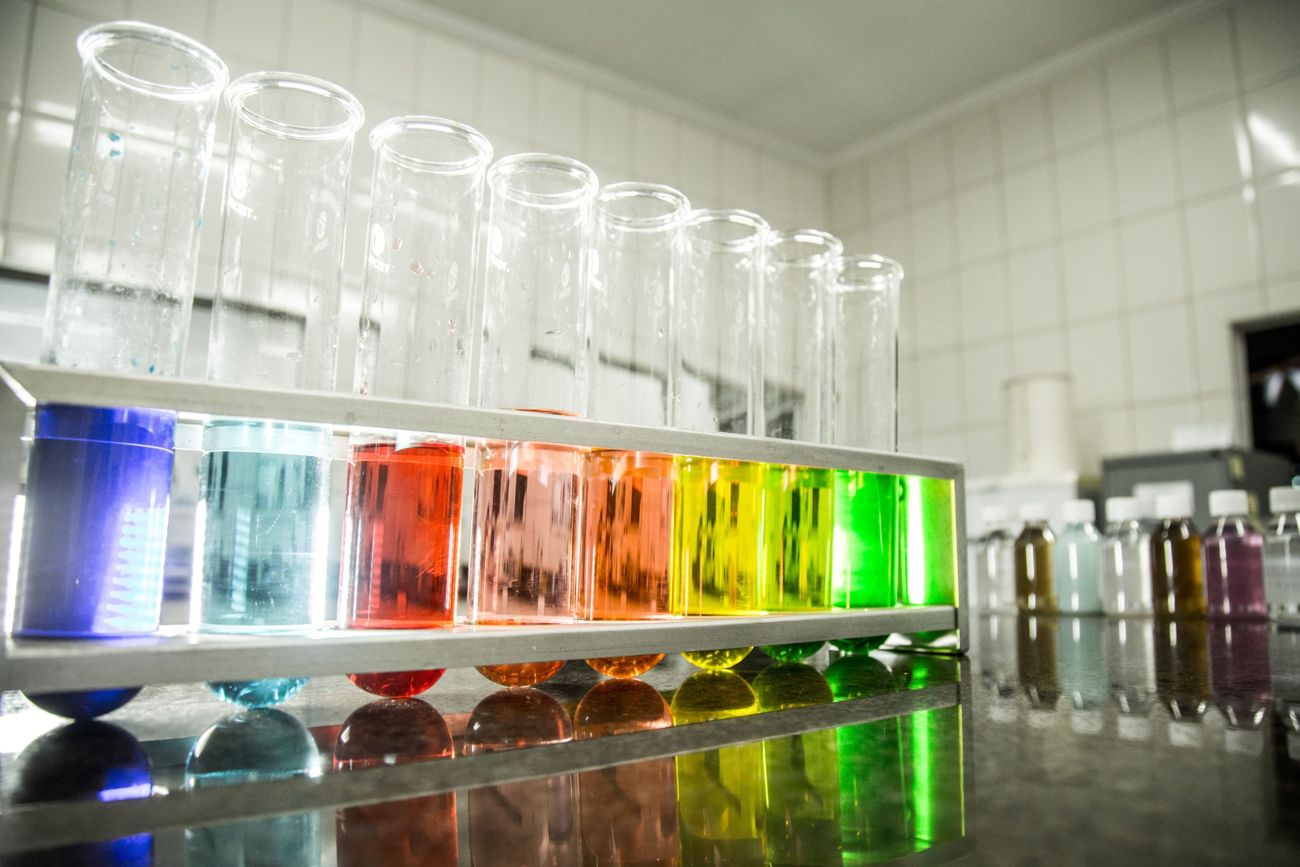 VieChemol织物处理化学品 – 纺织染色行业的最佳解决方案