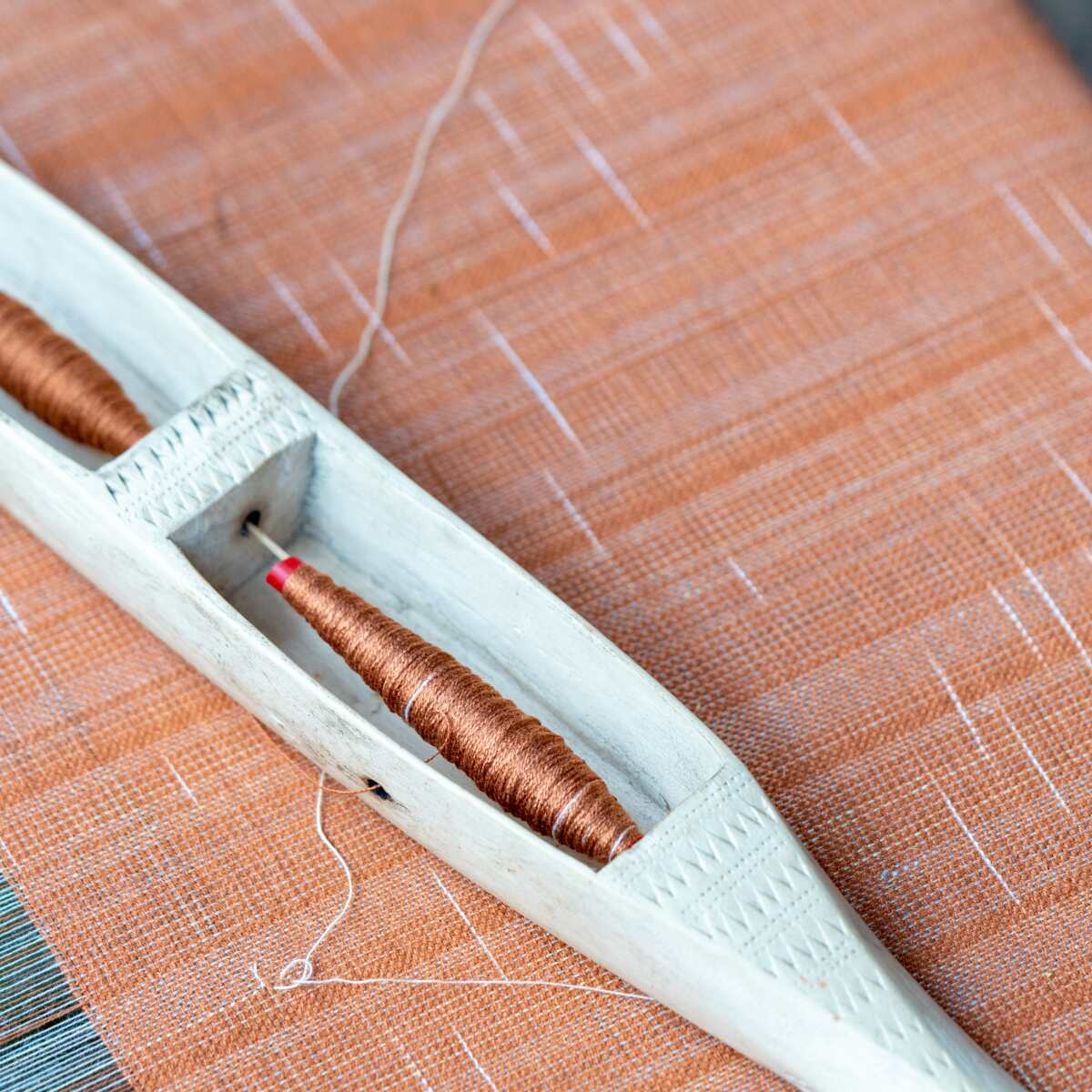 机织面料与针织面料：理解异同点