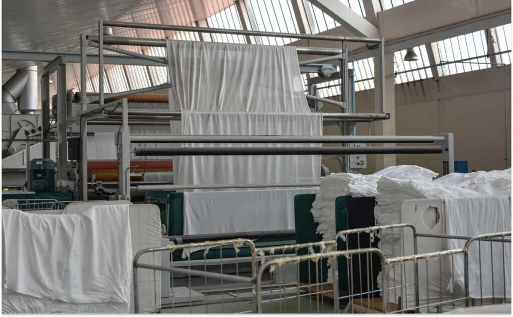 Cấu tạo máy định hình vải