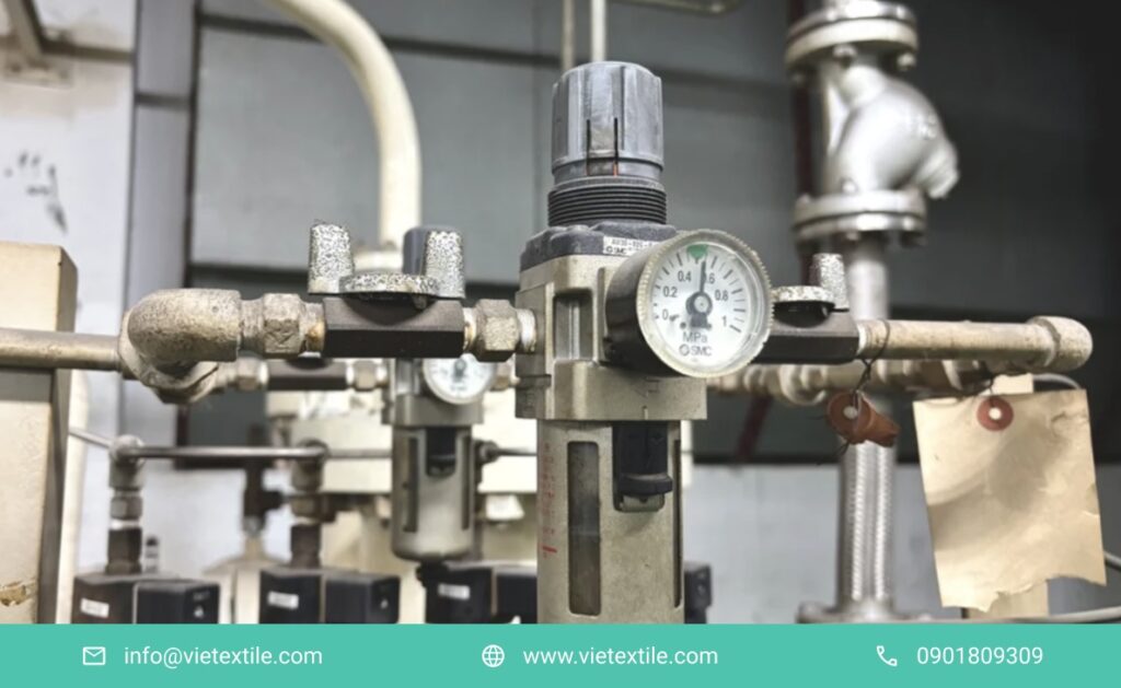 喷气织机:7个技术视角 2 The efficiency of the pneumatic system 1